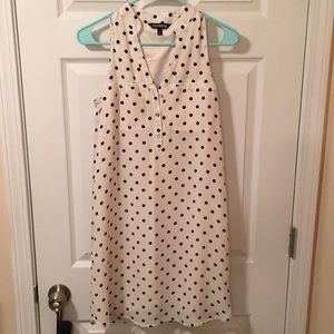 Sleeveless polka dot dress